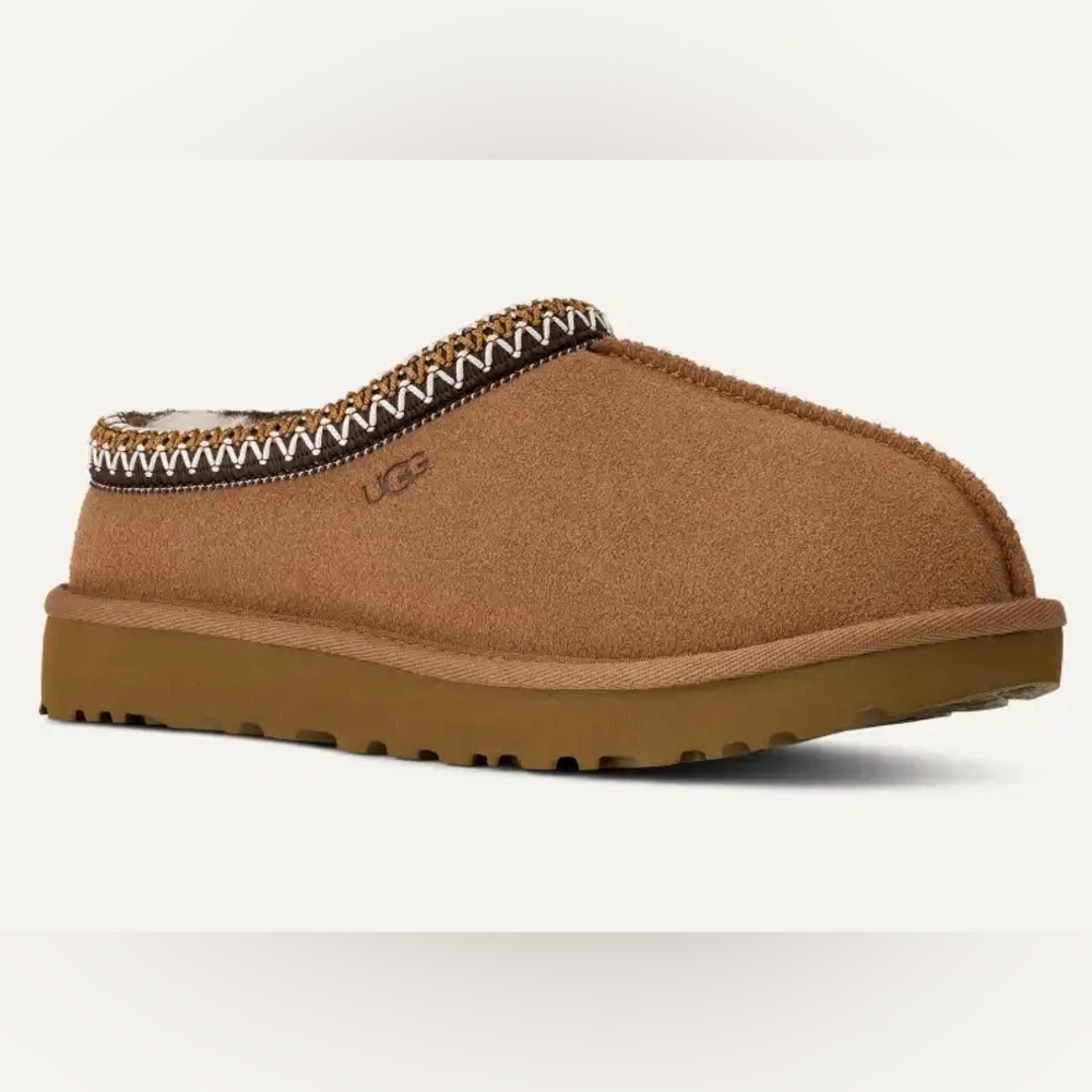 UGG Tasman slippers size 8 chestnut